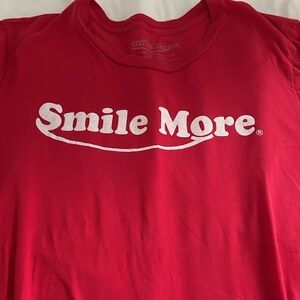 Smile More Bundle - PARTY CUPS AND RED TSHIRT